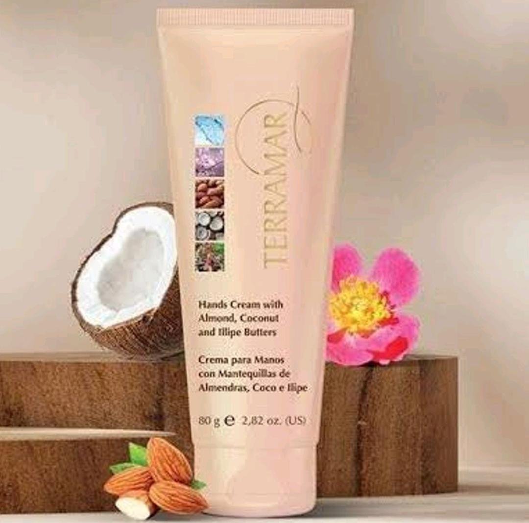 Crema para Manos con Mantequillas de Almendras, Coco e Ilipe